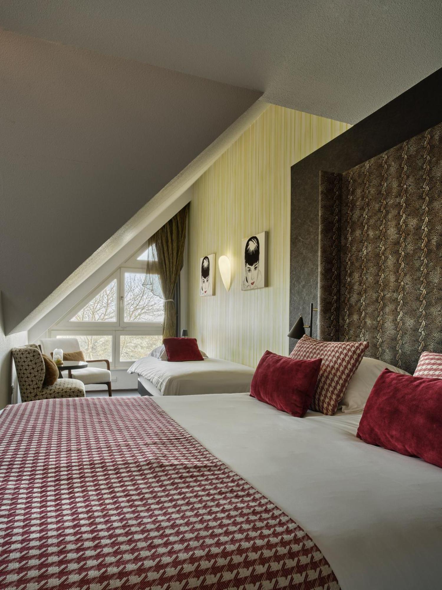 Hotel Restaurant Crystal إرستين المظهر الخارجي الصورة