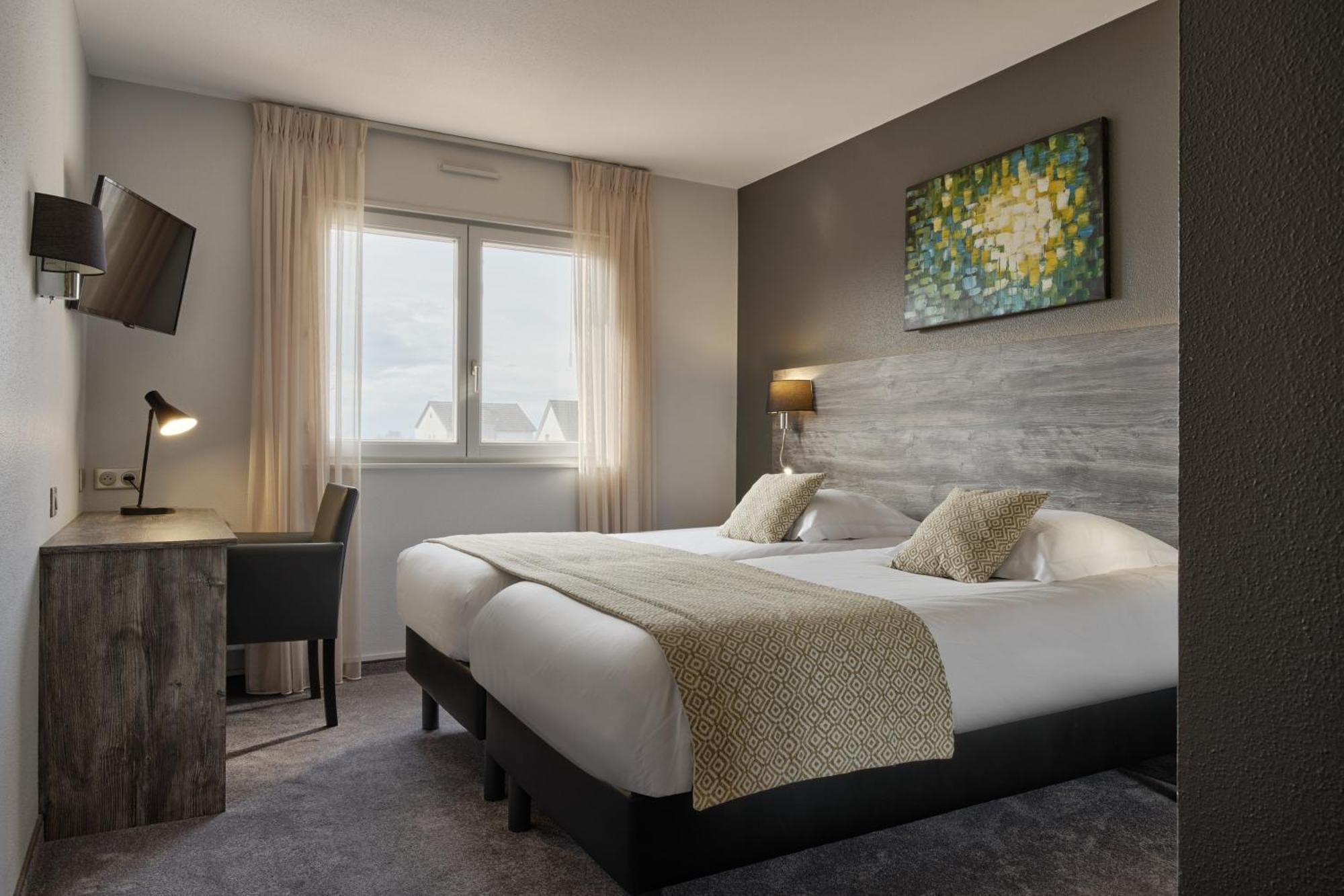 Hotel Restaurant Crystal إرستين المظهر الخارجي الصورة