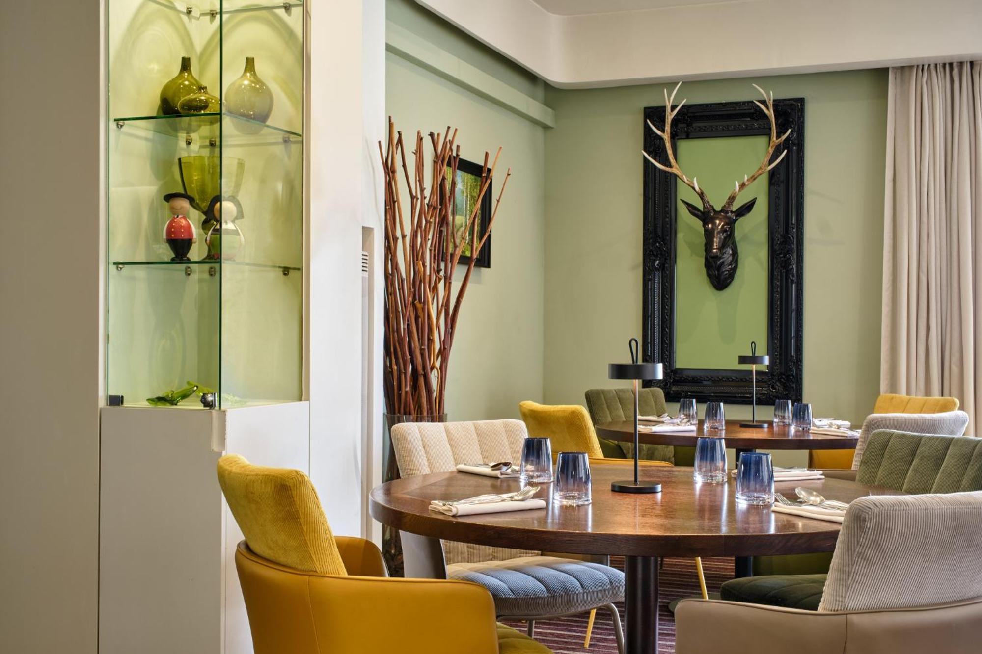 Hotel Restaurant Crystal إرستين المظهر الخارجي الصورة
